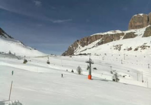 Slika pregleda web-kamere Ski resort Passo Pordoi - Arabba